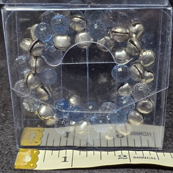 Holiday Collection Set of 4 Silver Bells Napkin Rings 8 Holders in Total - Picture 7 of 8